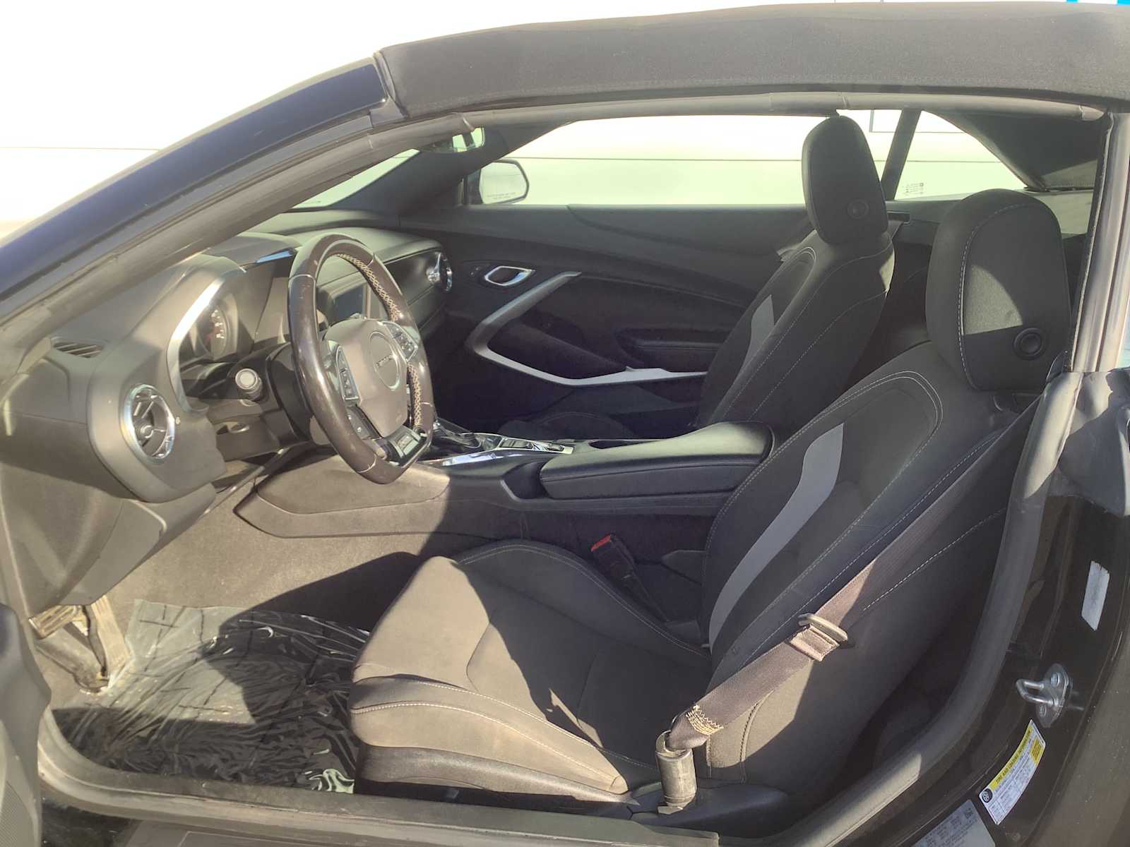 Thumbnail: 2017 Chevrolet Camaro - 3