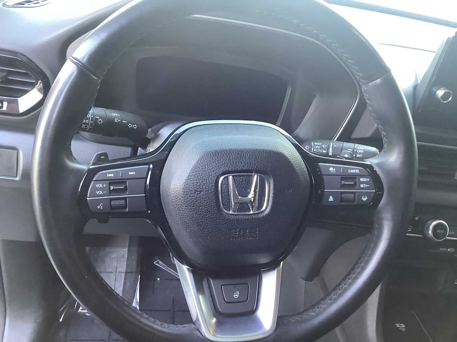 2023 Honda Pilot Elite - Photo 16