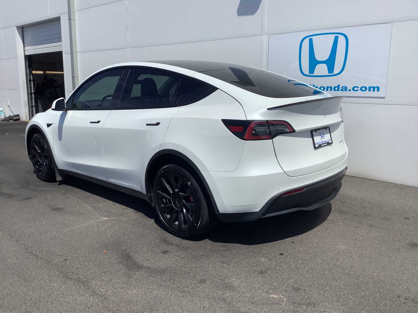 Thumbnail: 2022 Tesla Model Y - 4