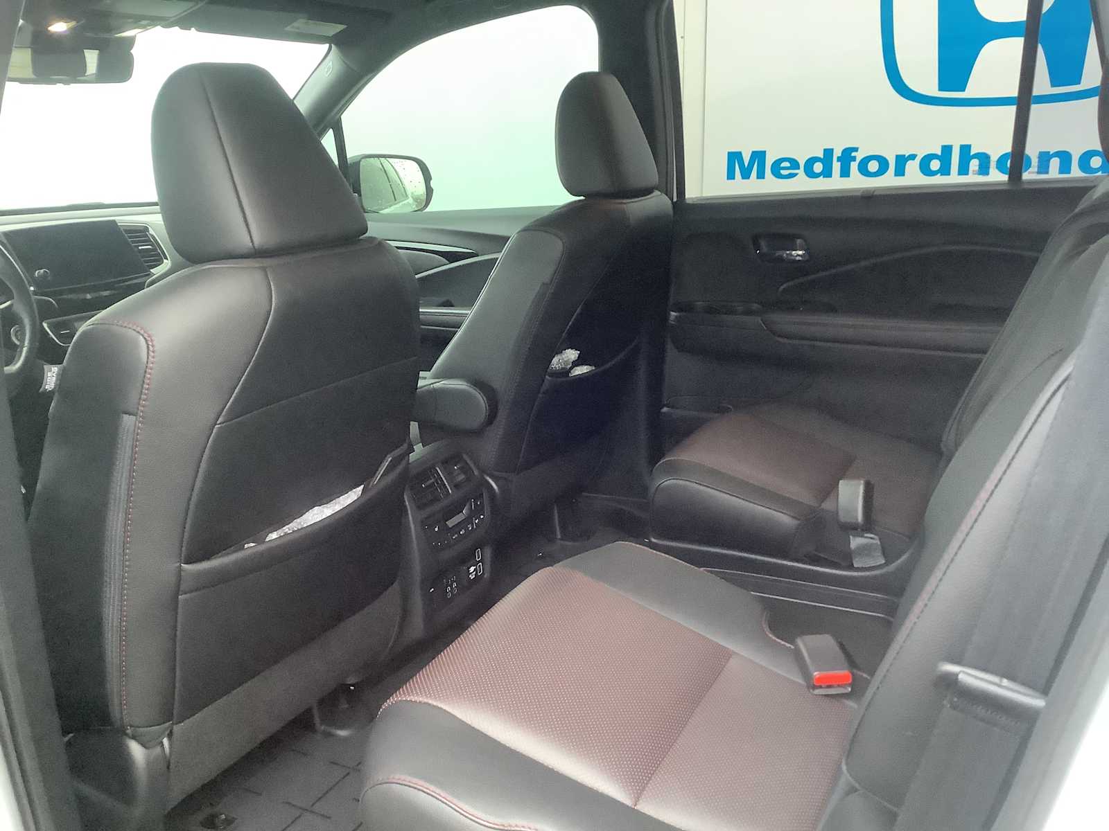 Thumbnail: 2021 Honda Pilot - 12