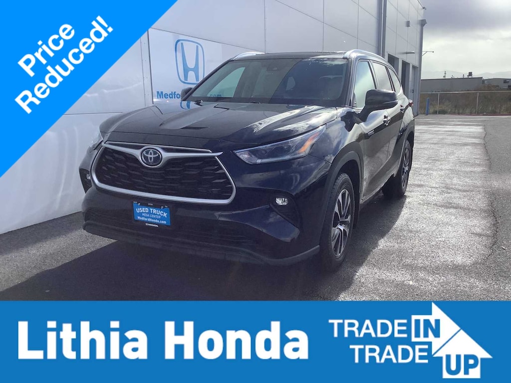Used 2021 Toyota Highlander Hybrid XLE SUV