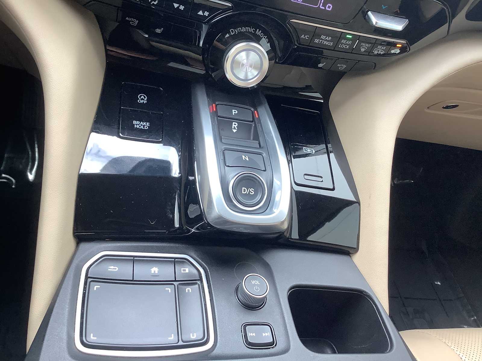 Thumbnail: 2024 Acura MDX - 18