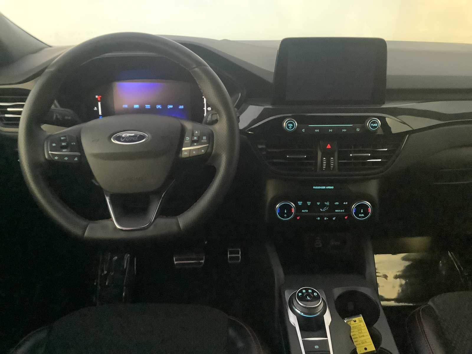 Thumbnail: 2024 Ford Escape - 10