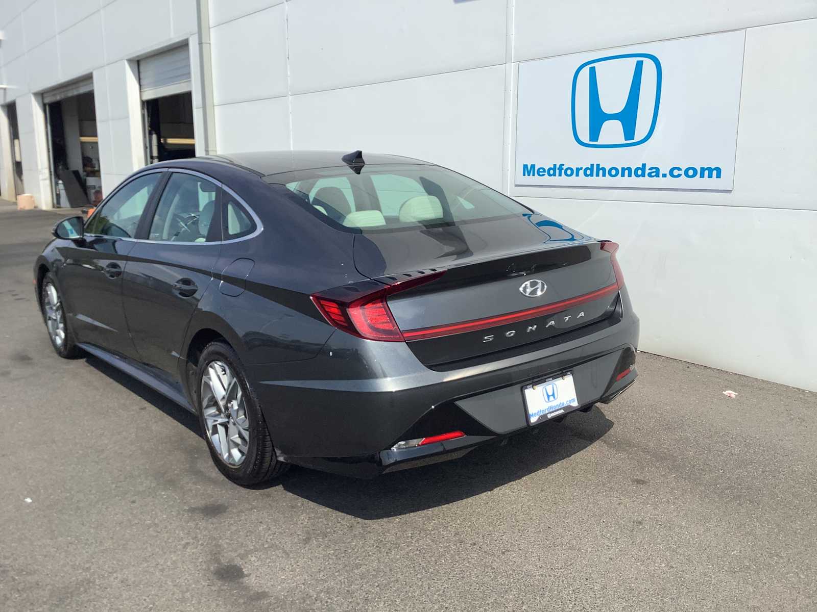 2023 Hyundai Sonata SEL photo 4
