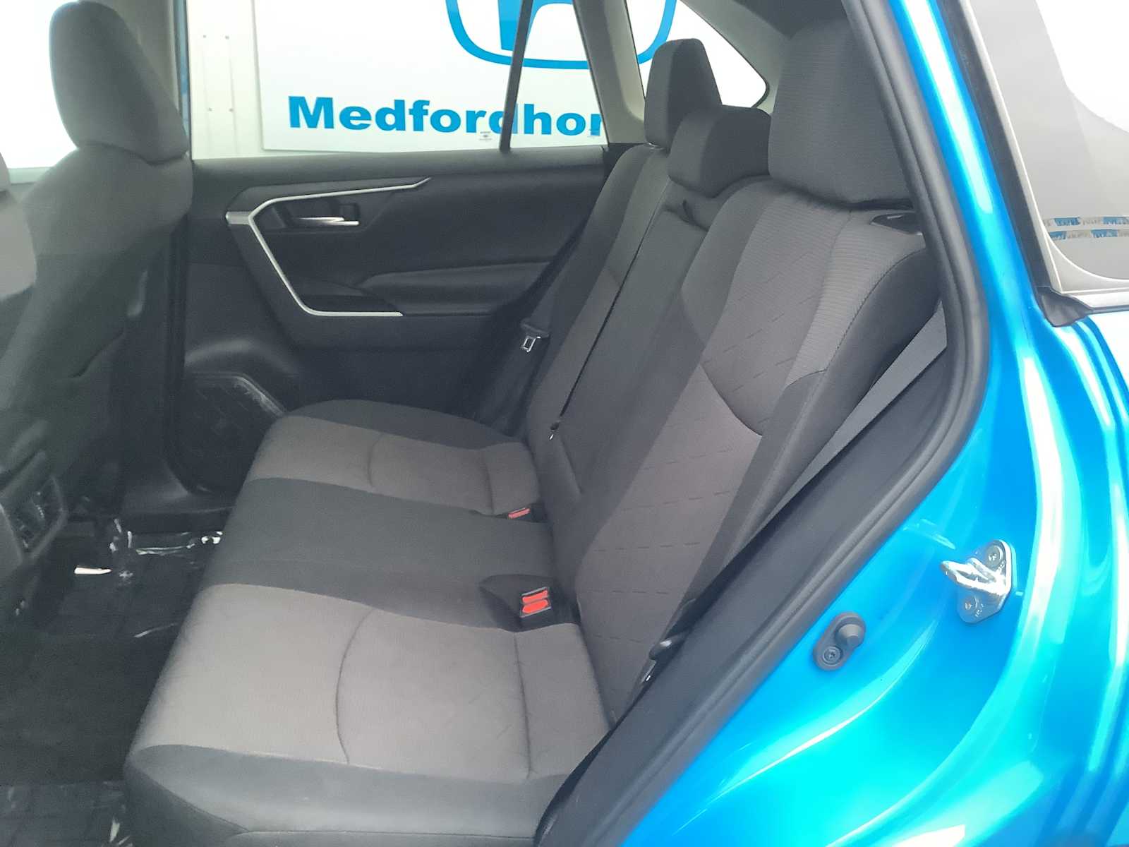 Thumbnail: 2019 Toyota RAV4 - 13