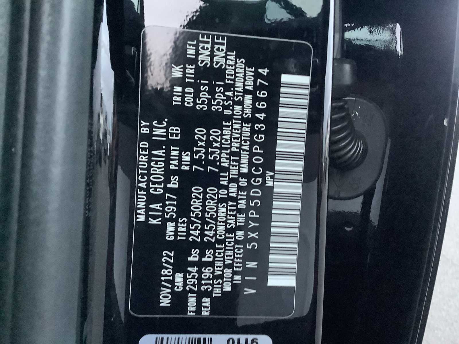 Thumbnail: 2023 Kia Telluride - 21