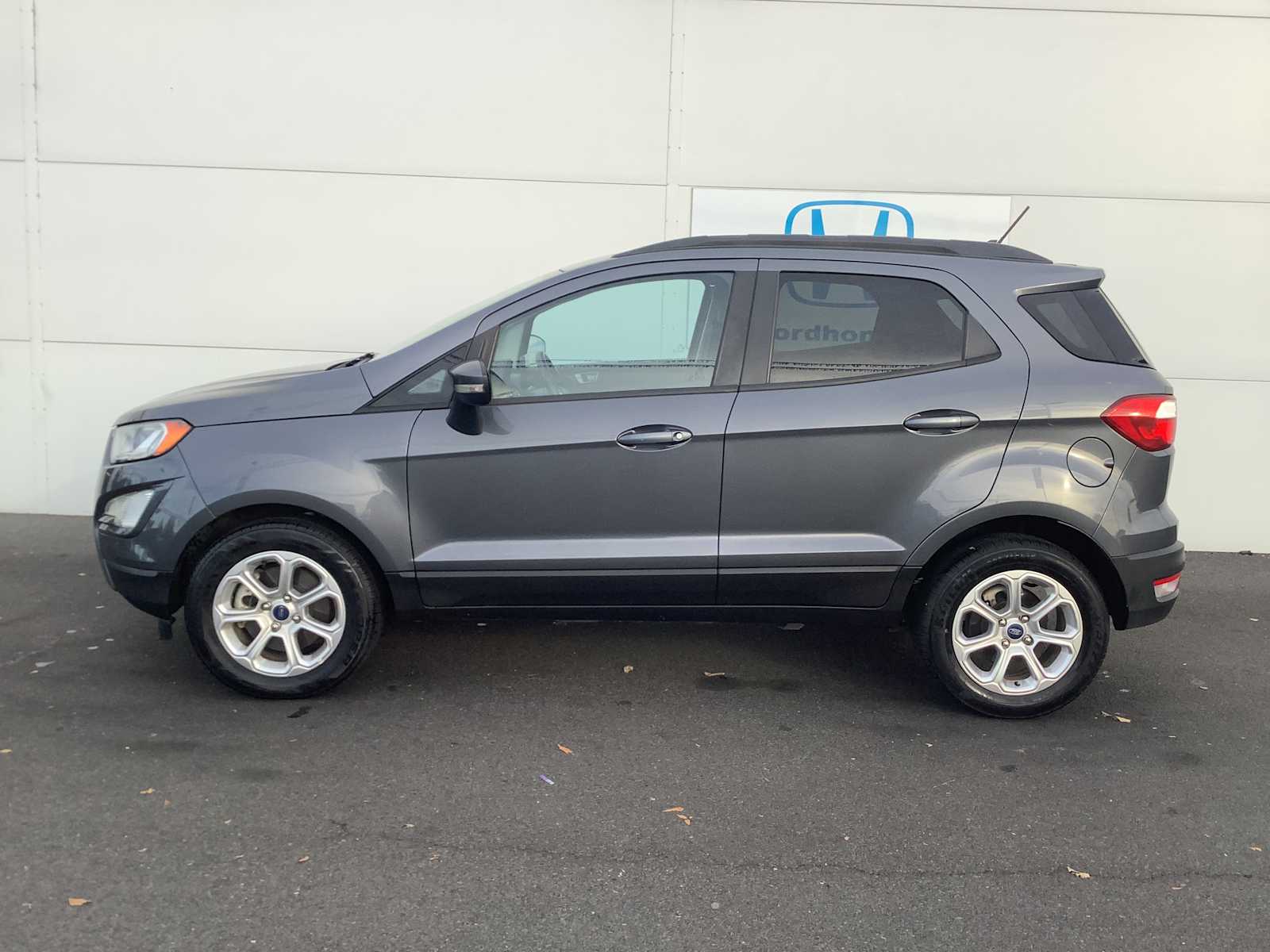 2020 Ford EcoSport SE photo 2