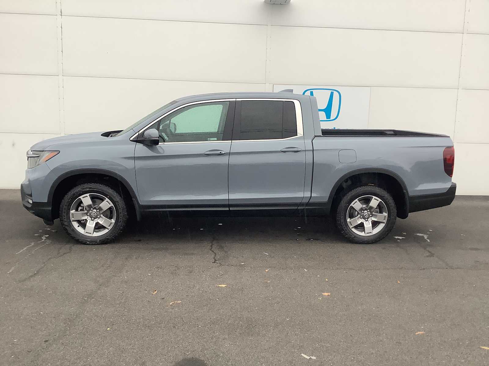 Thumbnail: 2026 Honda Ridgeline - 3