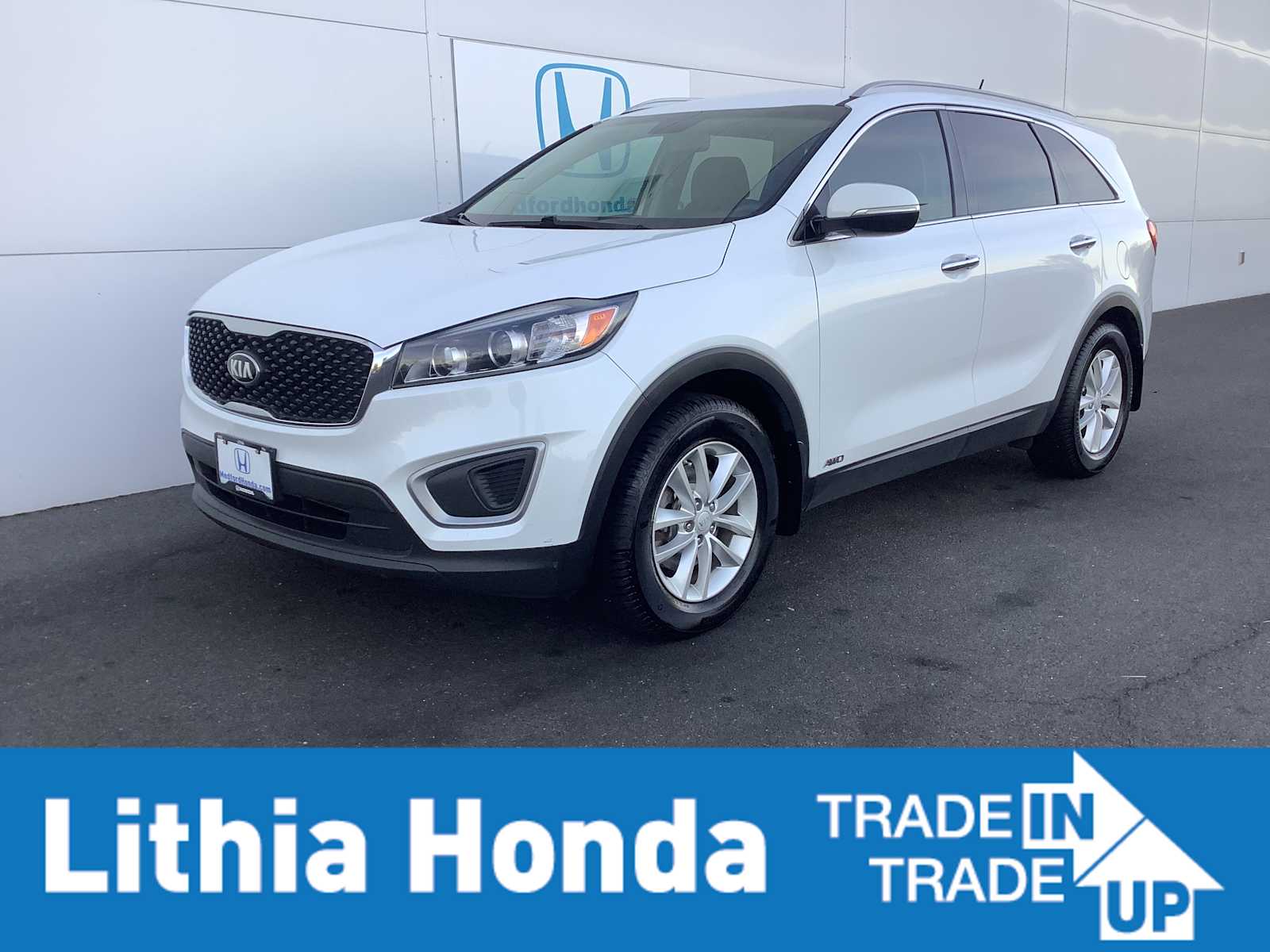 2017 Kia Sorento LX -
                  Medford, OR
