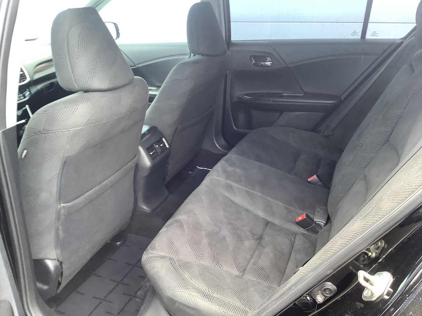 2016 Honda Accord EX - Photo 12