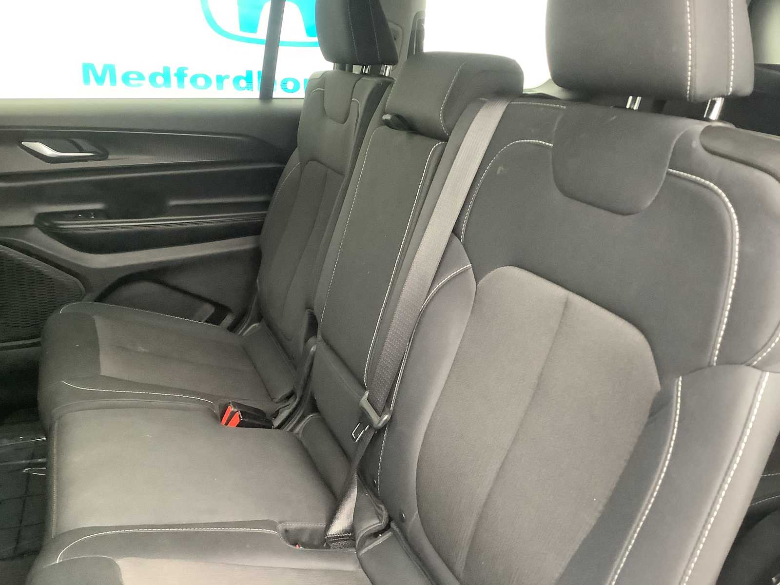 Thumbnail: 2023 Jeep Grand Cherokee - 13