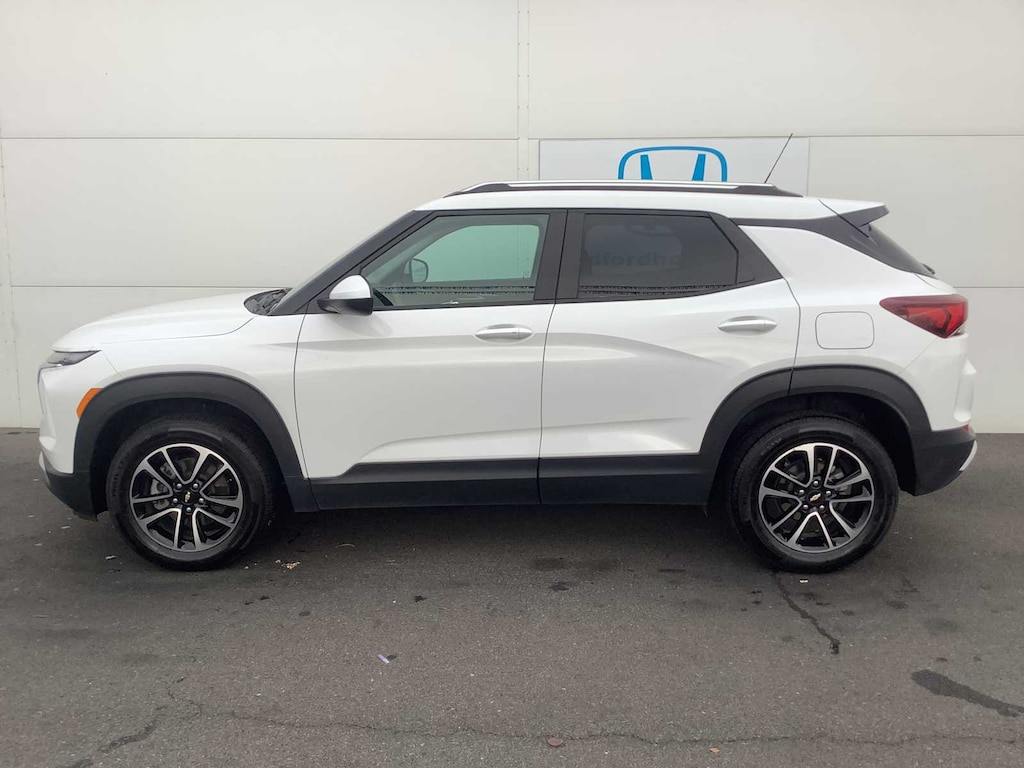 Used 2025 Chevrolet Trailblazer LT SUV