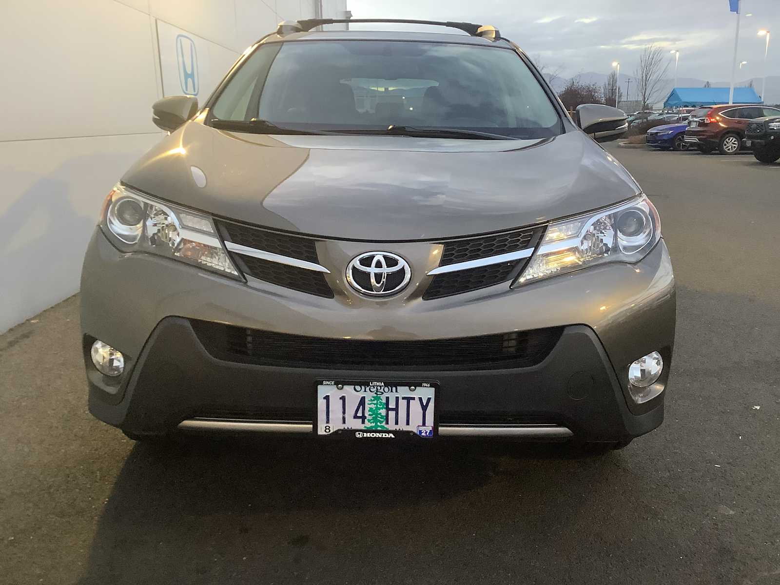 Thumbnail: 2015 Toyota RAV4 - 9