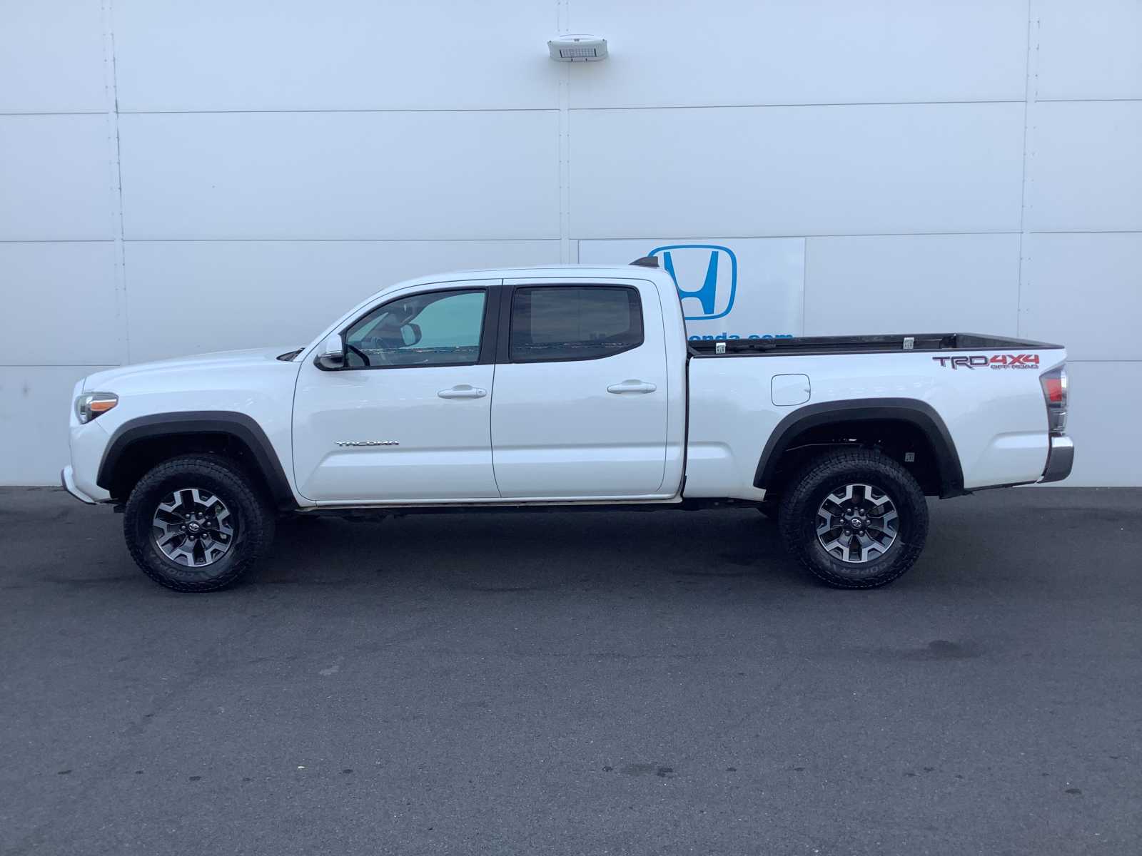 Used 2021 Toyota Tacoma TRD Off Road with VIN 3TMDZ5BN9MM106656 for sale in Medford, OR