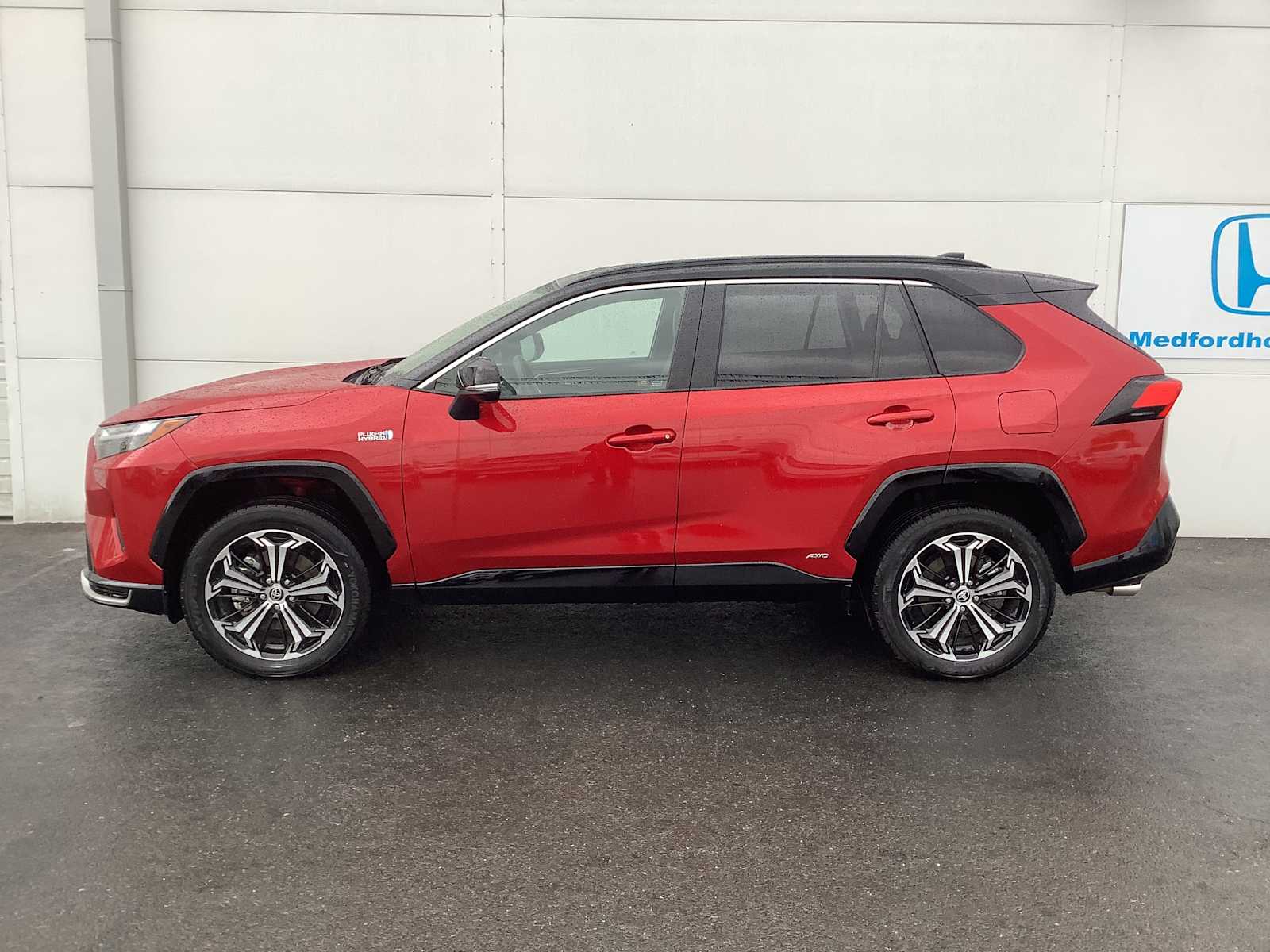 Thumbnail: 2023 Toyota RAV4 - 3