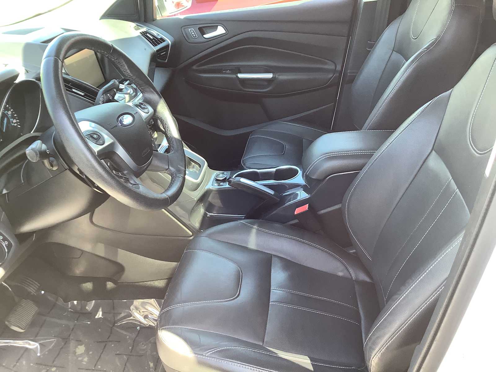 Used 2013 Ford Escape Titanium with VIN 1FMCU0J92DUC03383 for sale in Medford, OR