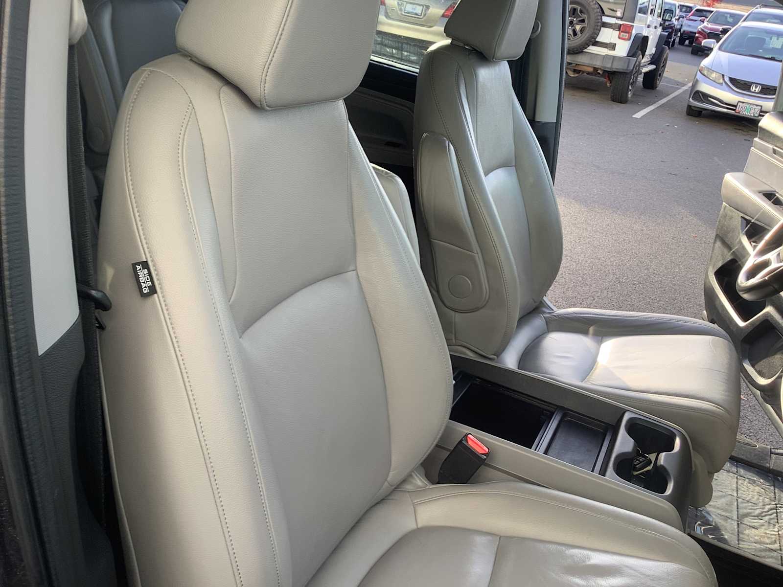 Thumbnail: 2018 Honda Odyssey - 14