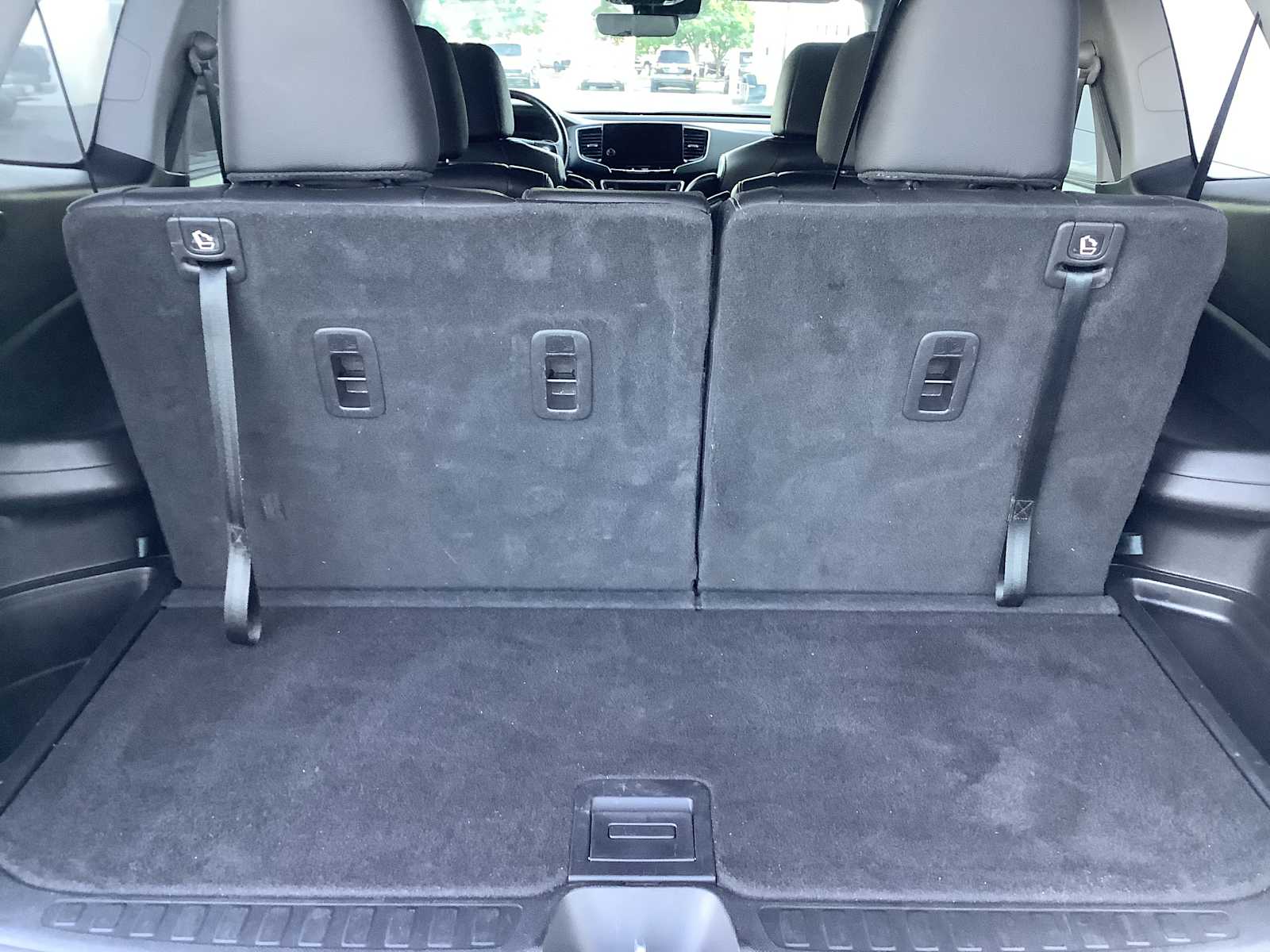 Thumbnail: 2019 Honda Pilot - 14