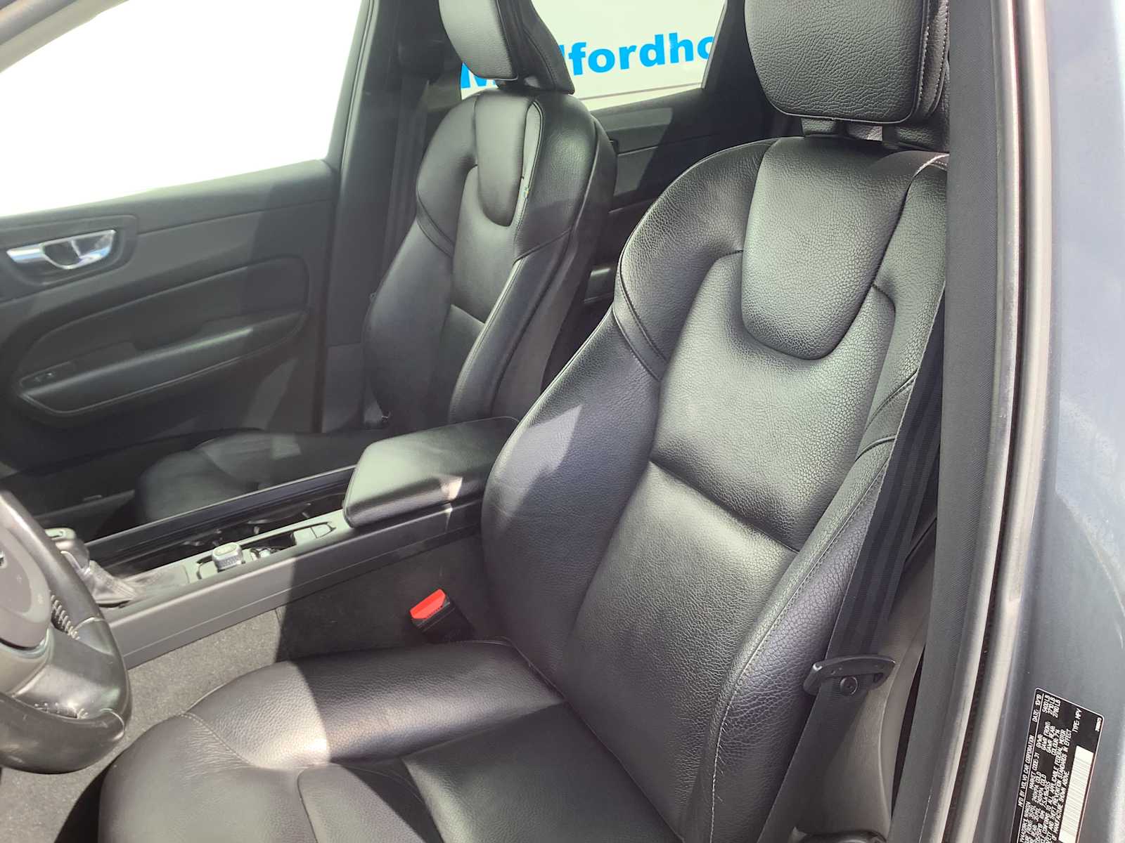 Thumbnail: 2020 Volvo XC60 - 11