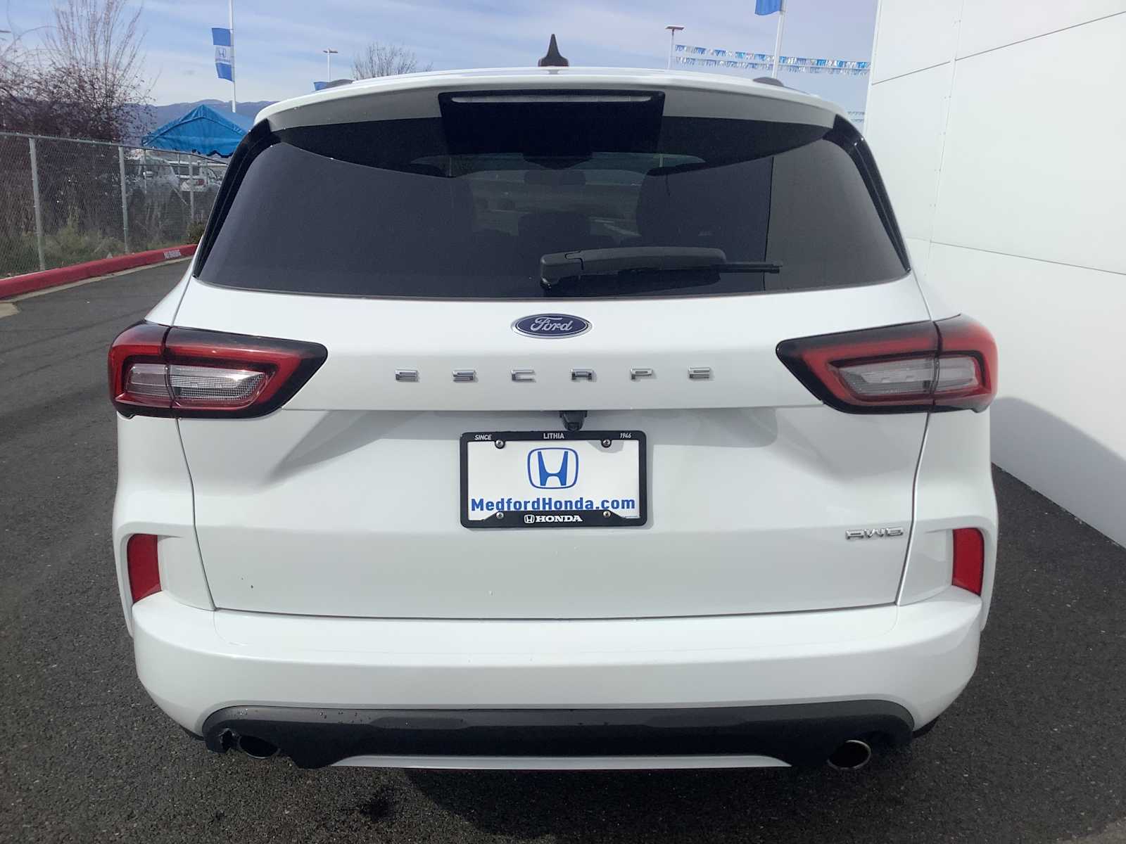 Thumbnail: 2023 Ford Escape - 5