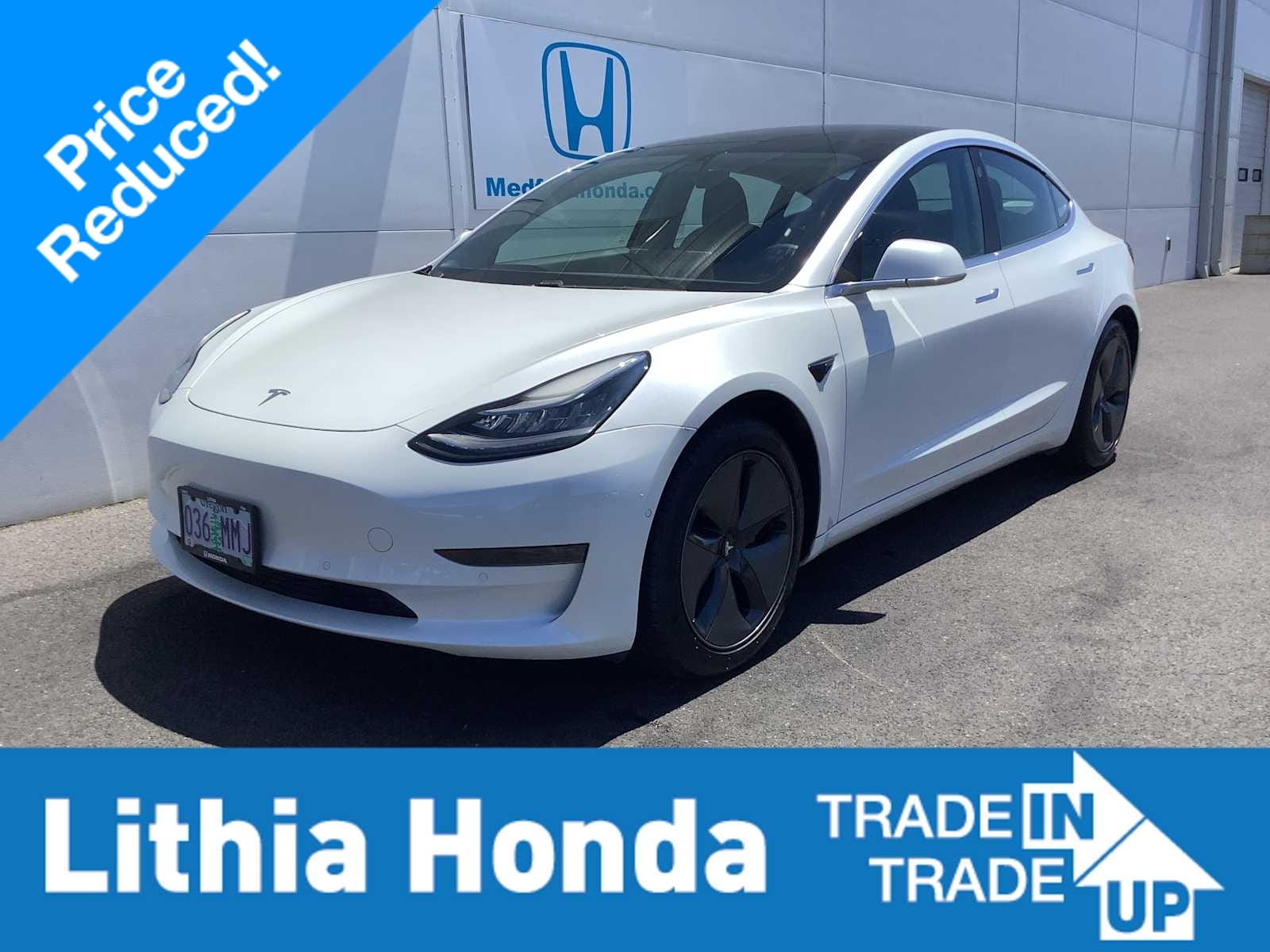 2020 Tesla Model 3 Standard Range Plus's photo