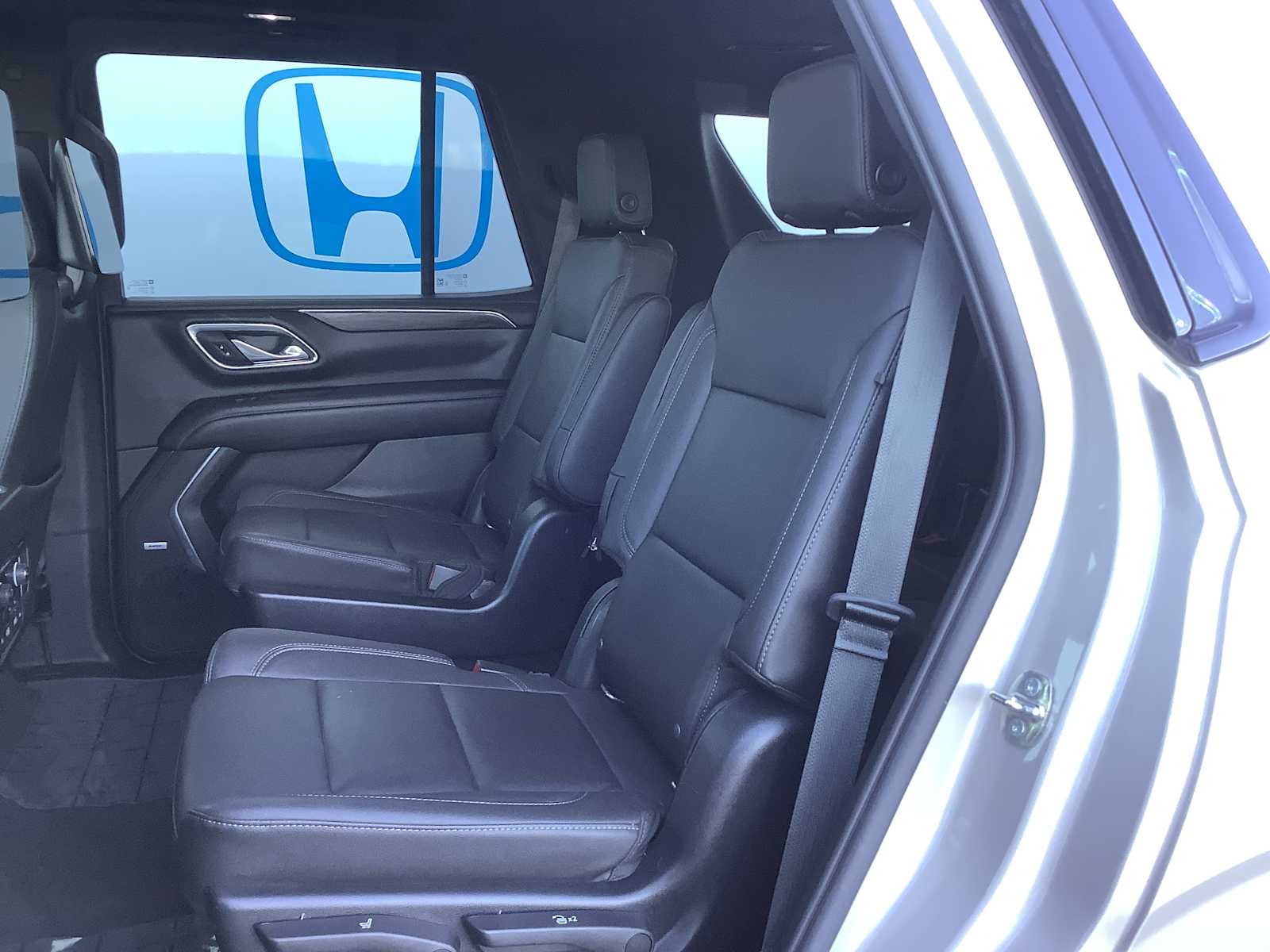 Thumbnail: 2021 Chevrolet Tahoe - 13