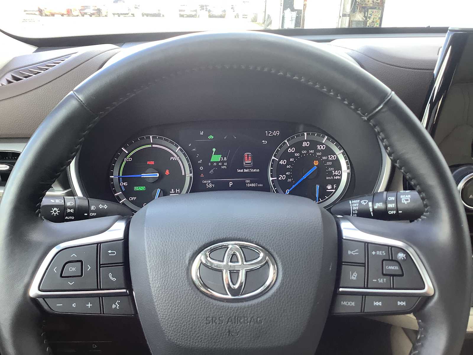 Thumbnail: 2021 Toyota Highlander - 16