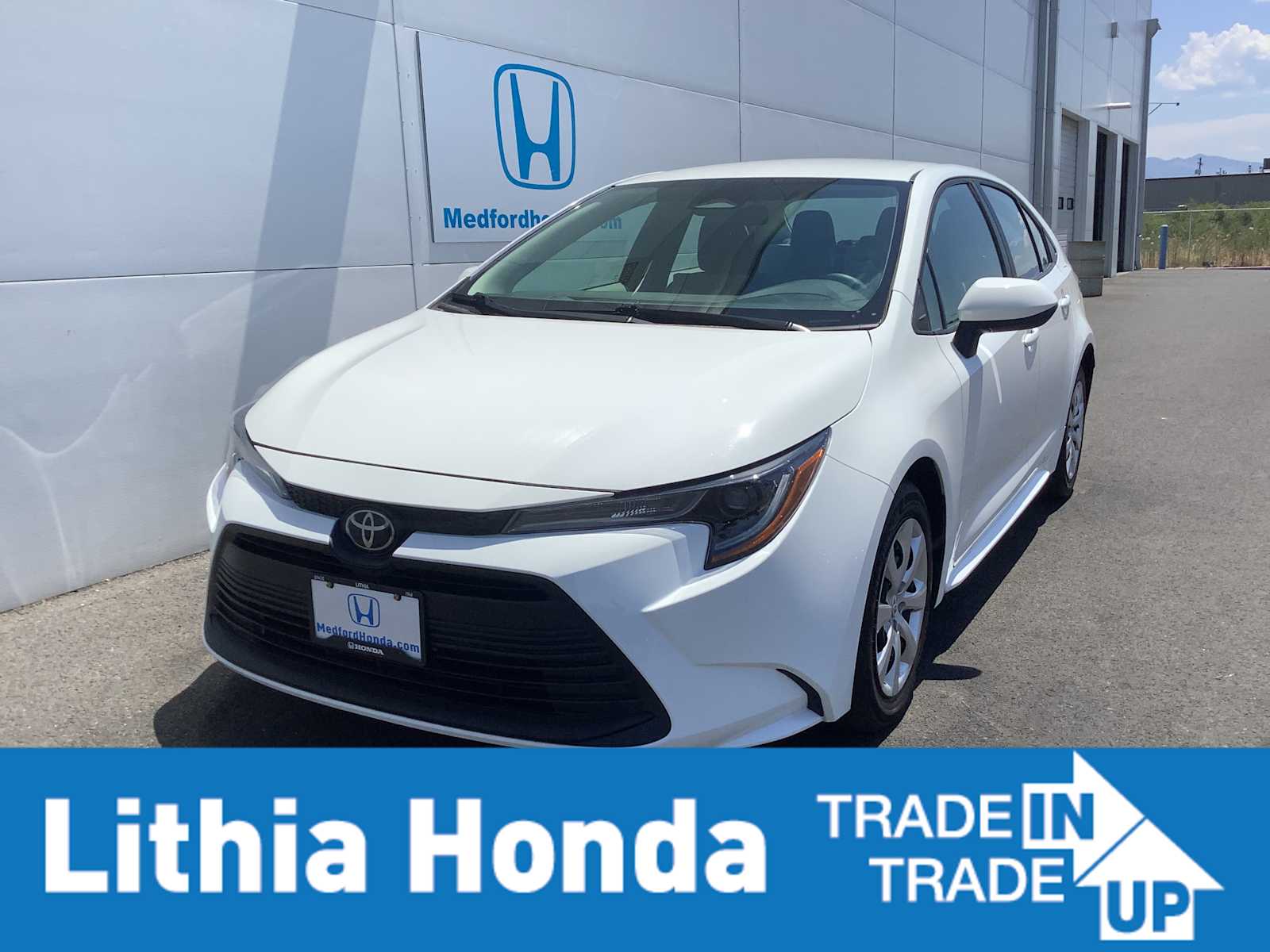 2024 Toyota Corolla LE -
                  Medford, OR