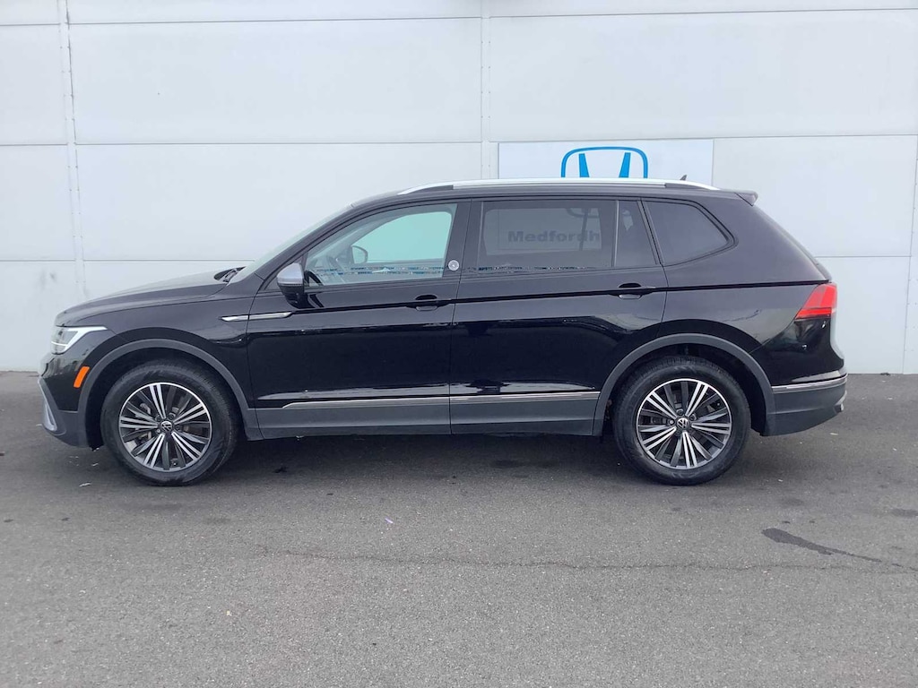 Used 2024 Volkswagen Tiguan 2.0T Wolfsburg Edition SUV