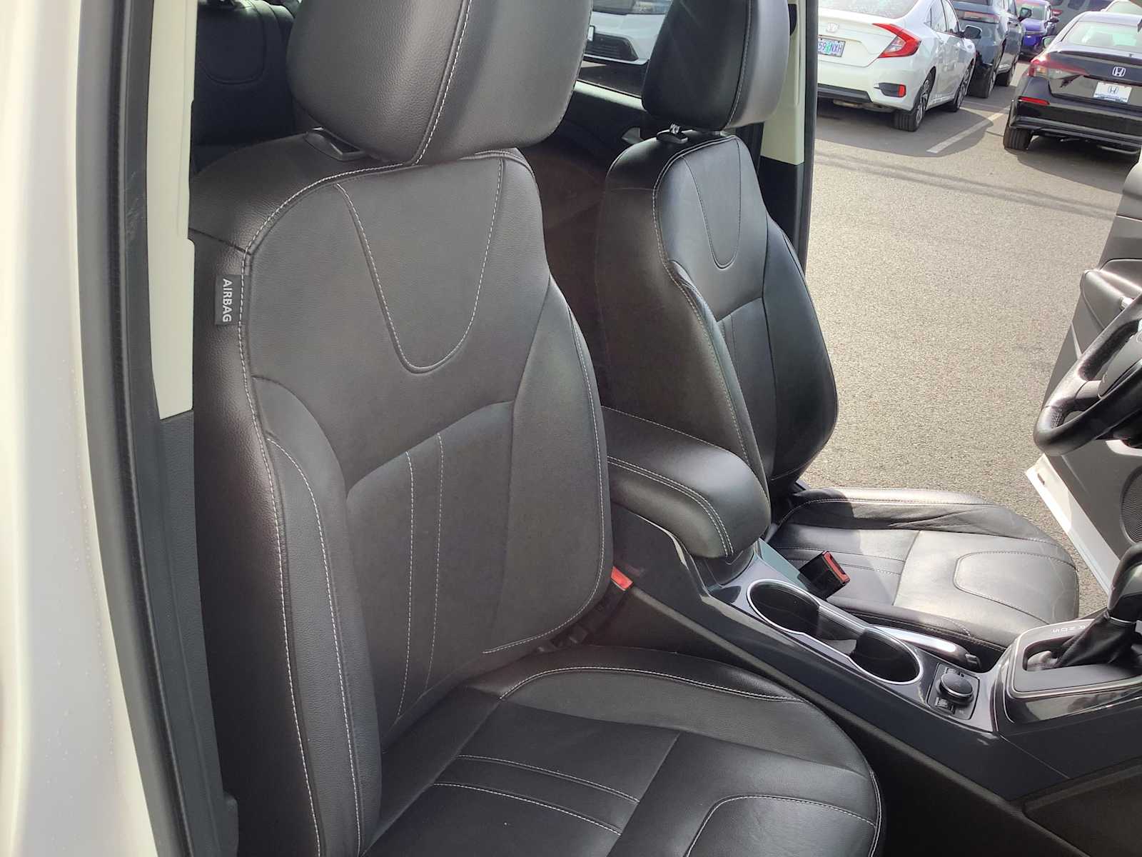 Thumbnail: 2013 Ford Escape - 14