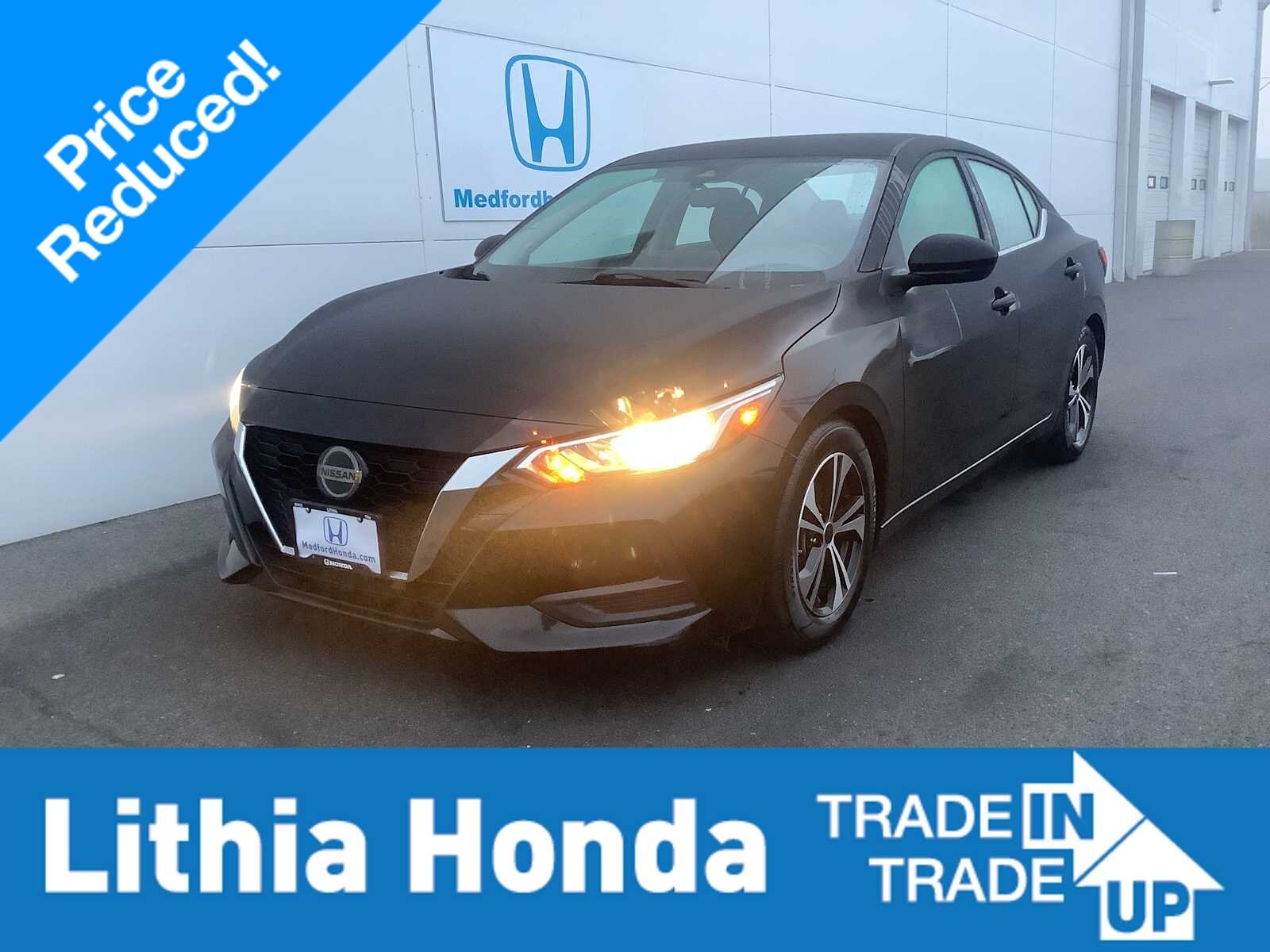 2023 Nissan Sentra SV's photo