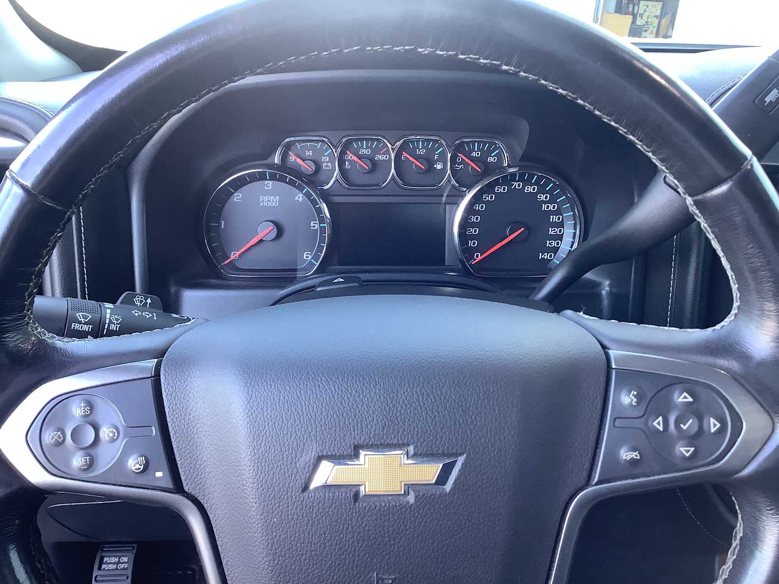 Thumbnail: 2018 Chevrolet Silverado 1500 - 16