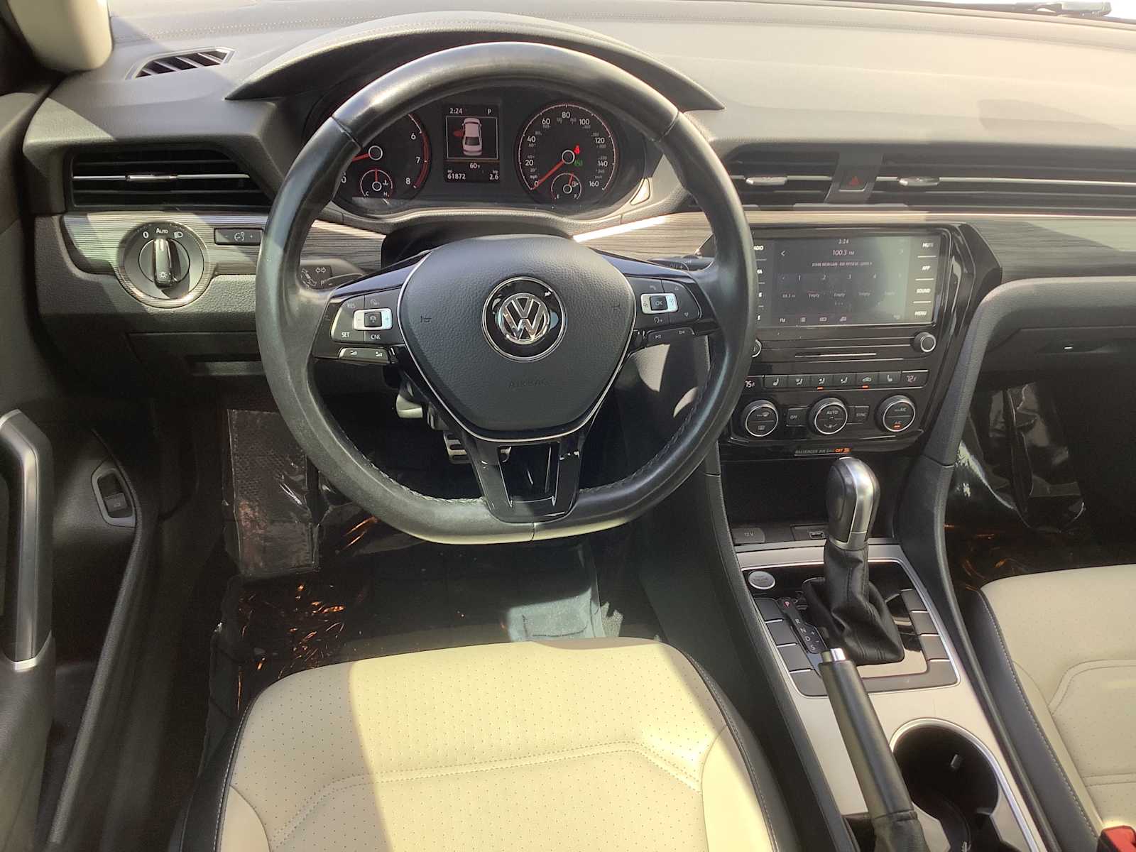 Thumbnail: 2020 Volkswagen Passat - 10