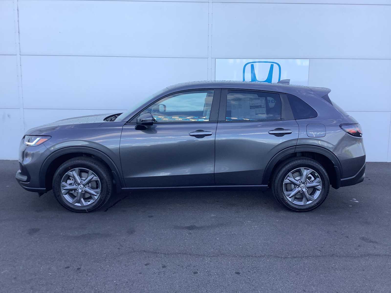 Thumbnail: 2026 Honda HR-V - 2