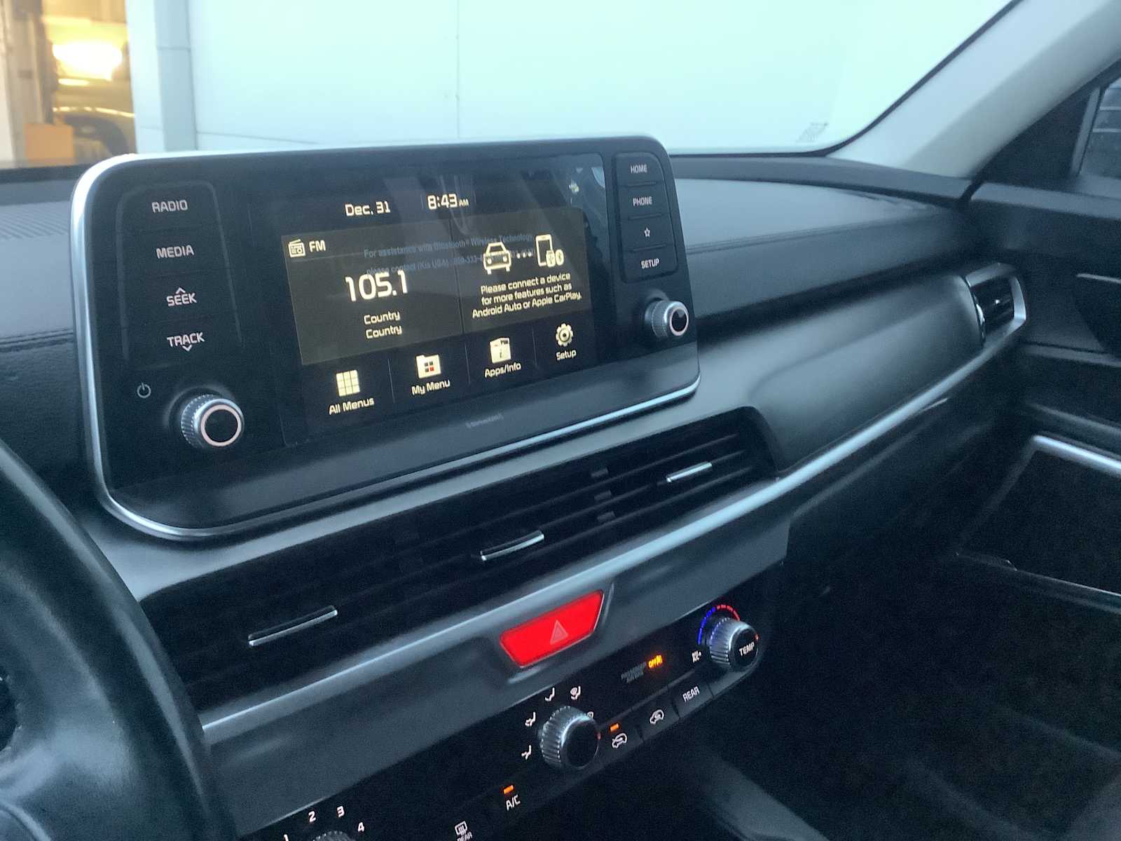 Thumbnail: 2020 Kia Telluride - 17