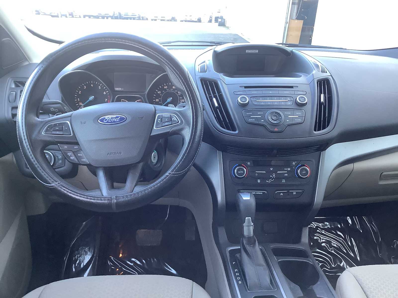 Thumbnail: 2017 Ford Escape - 10