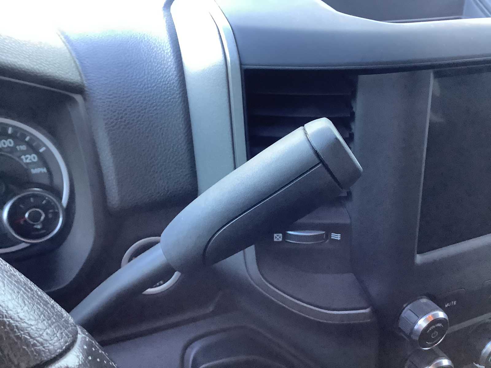 Thumbnail: 2022 RAM 2500 - 18