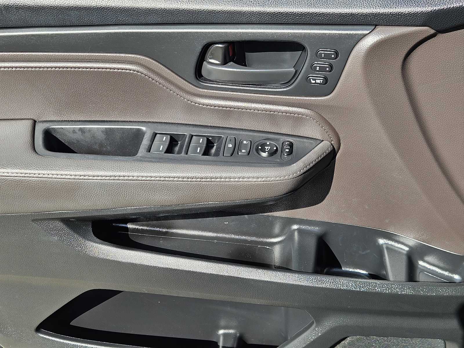 Thumbnail: 2019 Honda Odyssey - 22