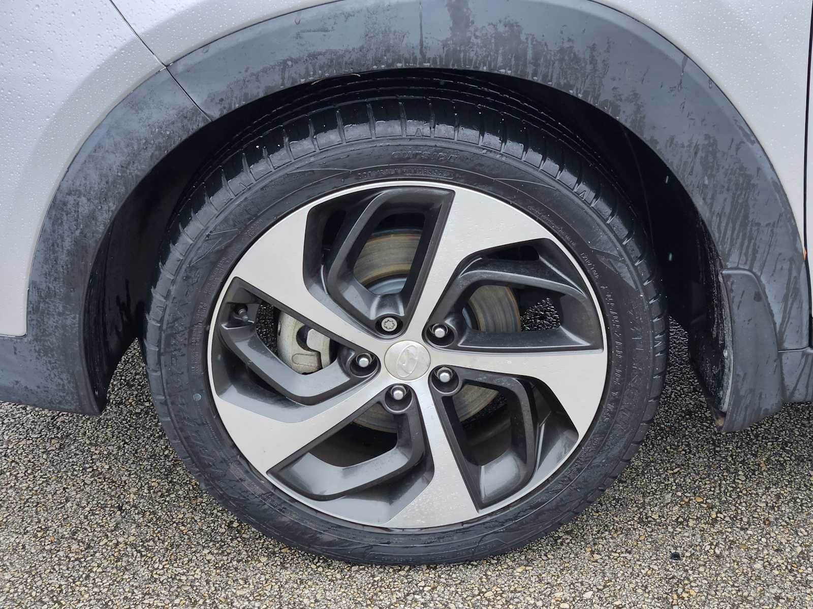 Thumbnail: 2016 Hyundai Tucson - 9