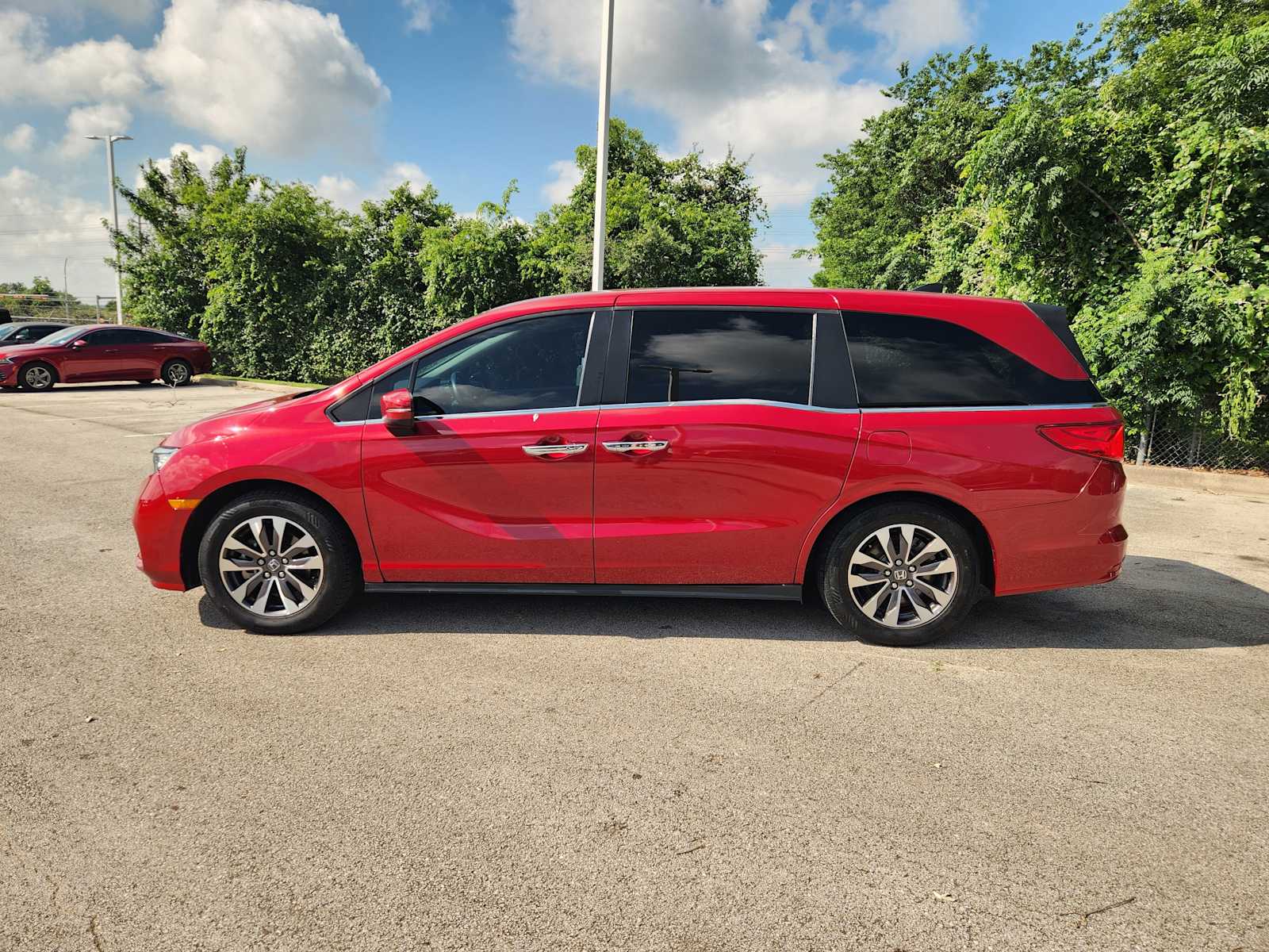 Thumbnail: 2021 Honda Odyssey - 4
