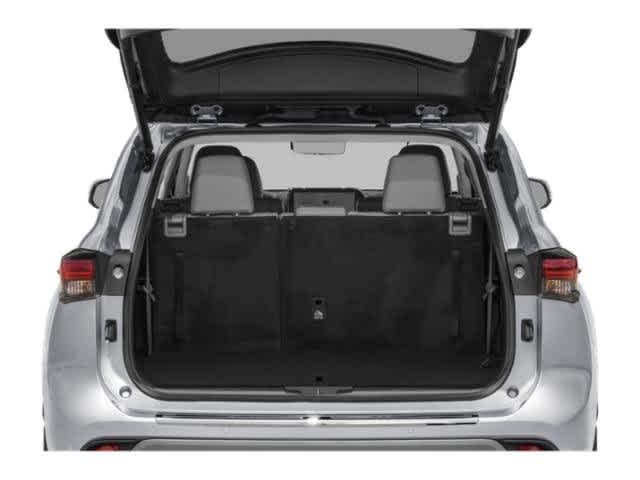 Thumbnail: 2024 Toyota Highlander - 14
