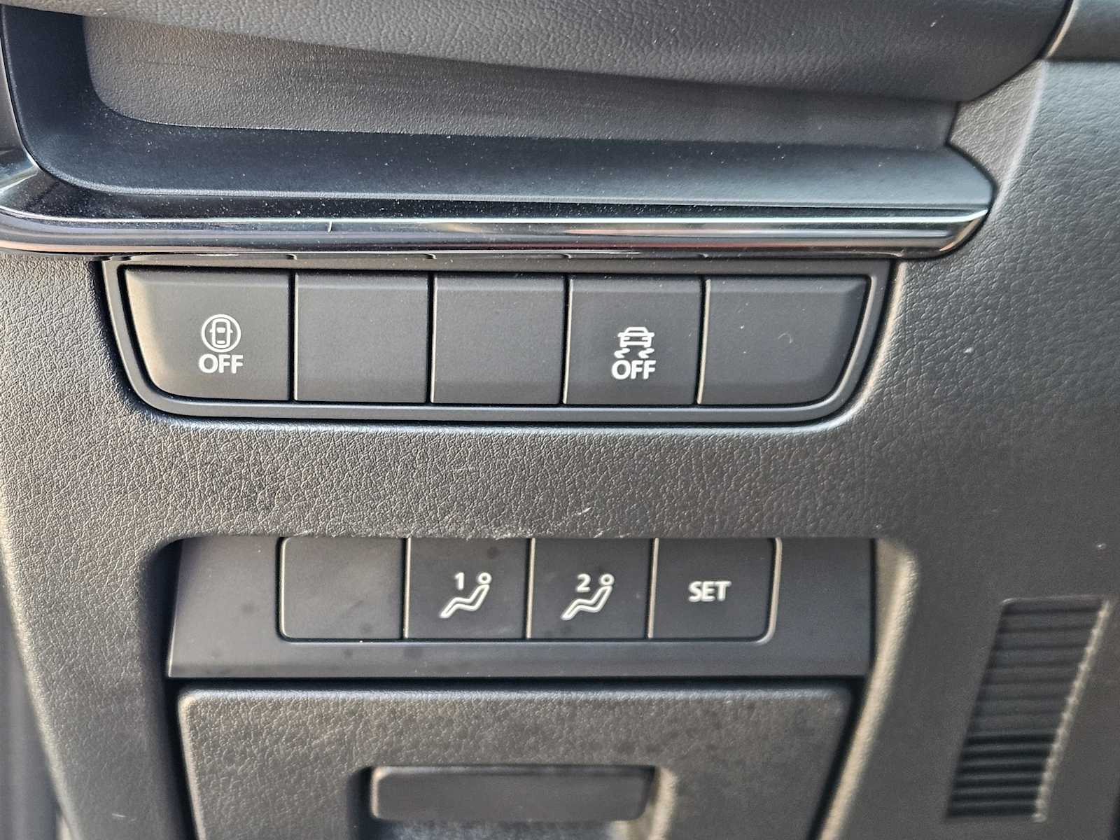 Thumbnail: 2023 Mazda Mazda3 - 22