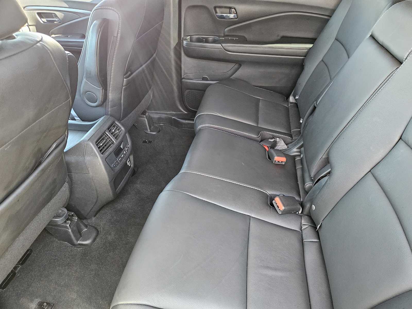 Thumbnail: 2021 Honda Pilot - 30