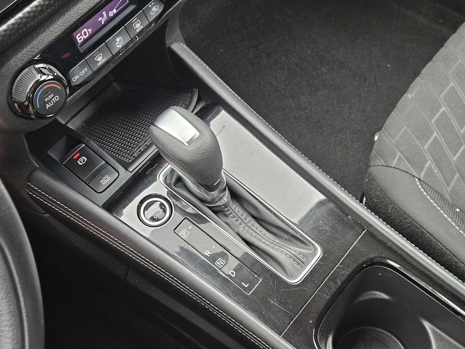 Thumbnail: 2022 Nissan Kicks - 20