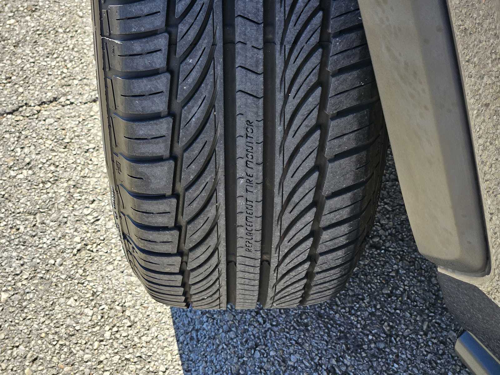 Thumbnail: 2021 Toyota RAV4 - 10