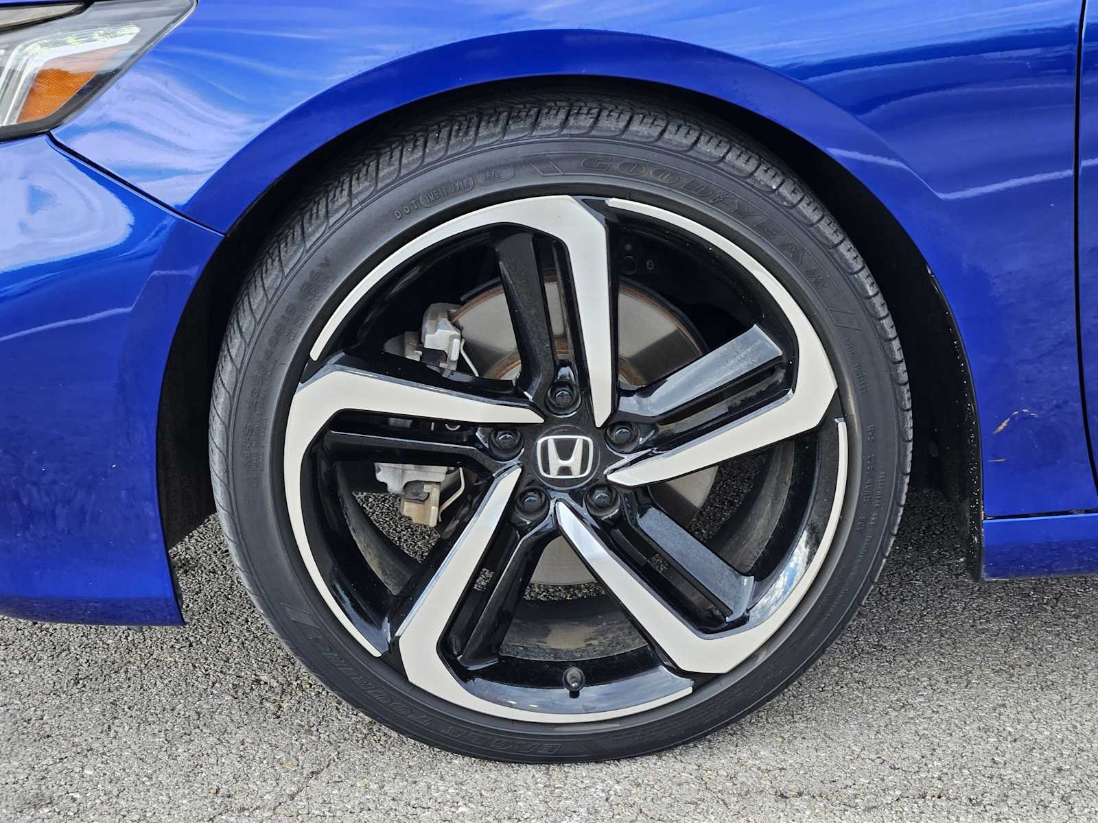 Thumbnail: 2020 Honda Accord - 9