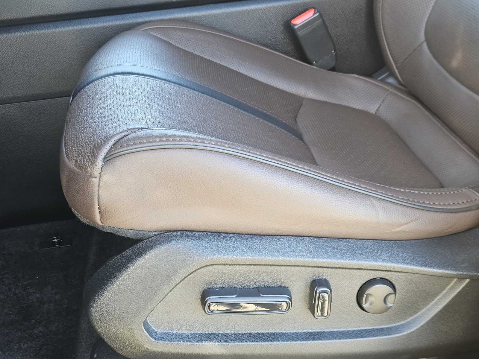 Thumbnail: 2023 Honda Pilot - 23