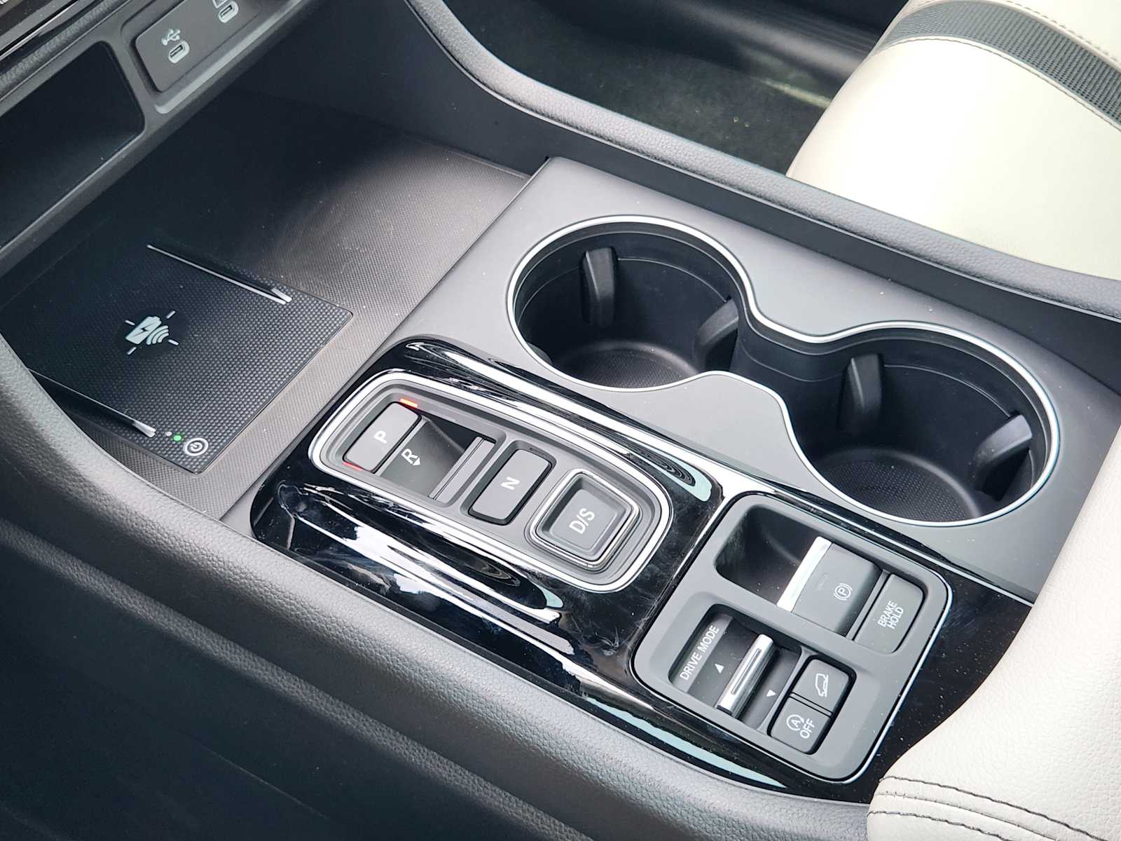 Thumbnail: 2026 Honda Pilot - 16