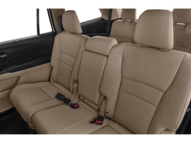 Thumbnail: 2019 Honda Pilot - 16