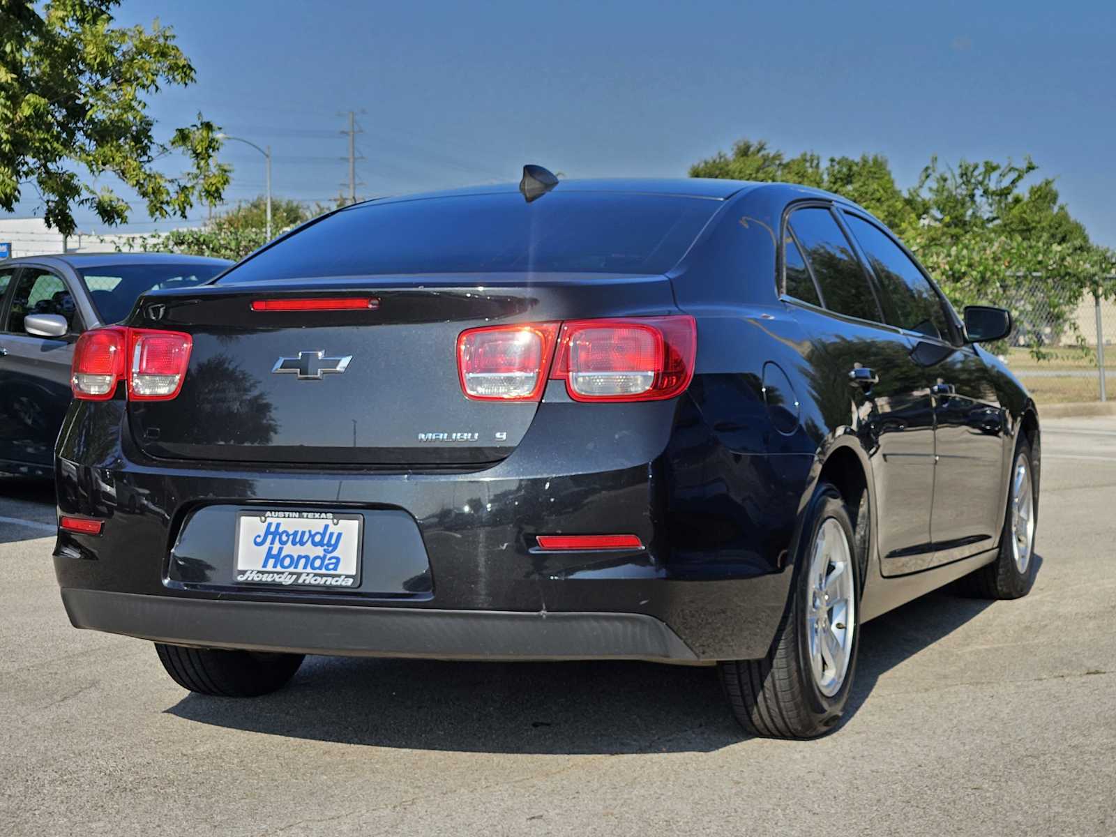Thumbnail: 2015 Chevrolet Malibu - 4